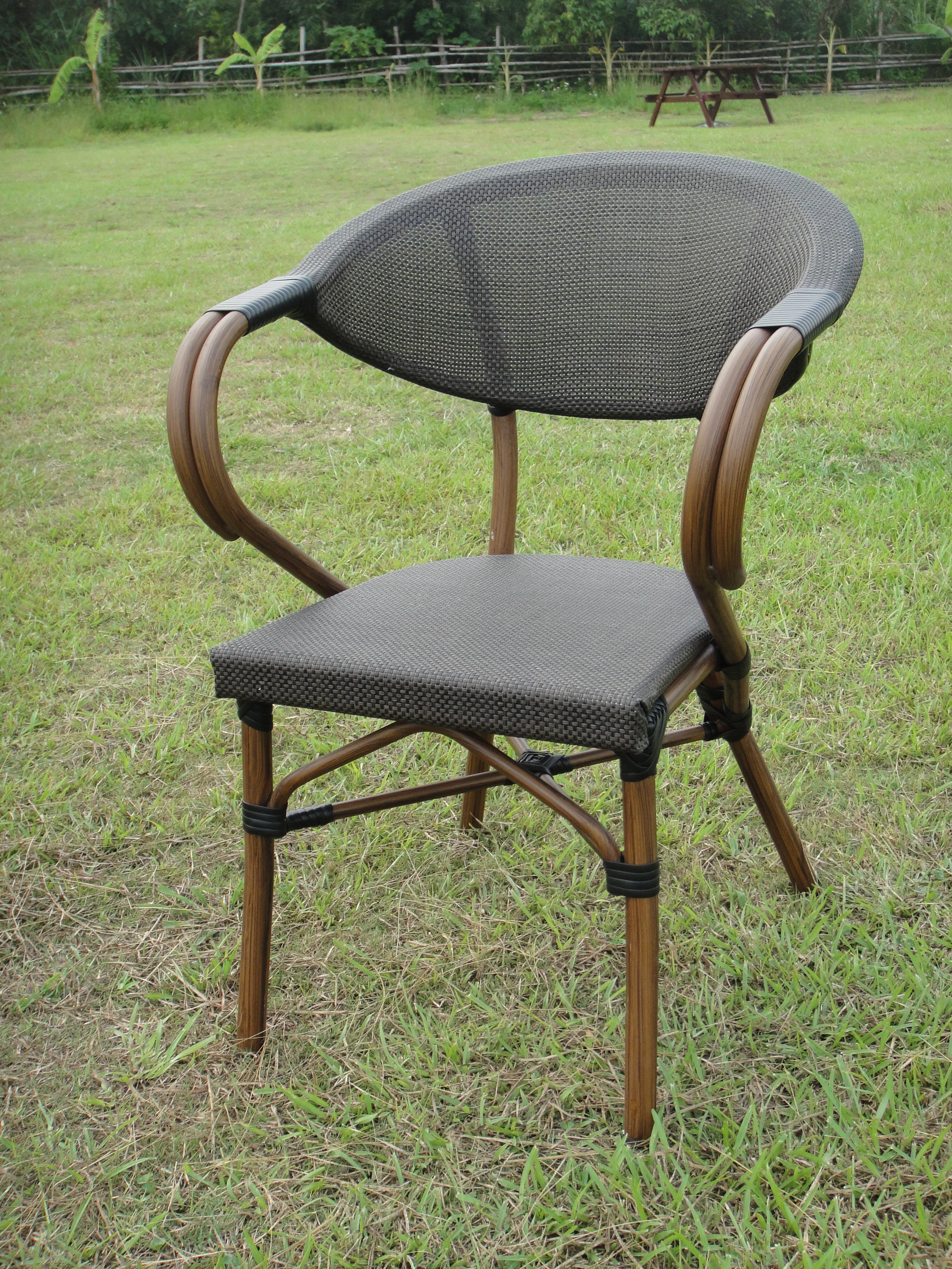HC-005-B 鋁布扶手椅
